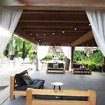 别墅 Veluwe - Green Finnish Lodge At De Ijsvogel - Swimming Pools, Sauna, Sports, Kids Fun, Restaurants, Forest, And Heath *