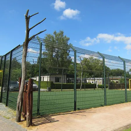 Luxury tent Hderh-glampingdeveluwe, Prive Keuken, Sauna, Hottub En Sanitair, Op De Ijsvogel Met Zwembaden En Alle Faciliteiten