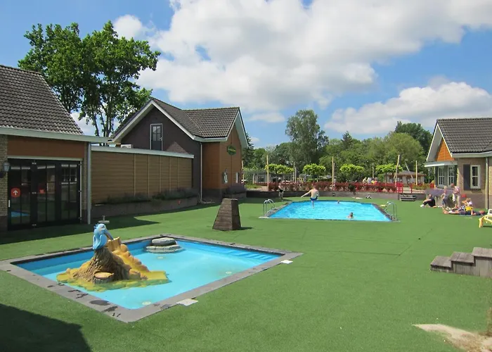 Villa Veluwe - Green Finnish Lodge At De Ijsvogel - Swimming Pools, Sauna, Sports, Kids Fun, Restaurants, Forest, And Heath