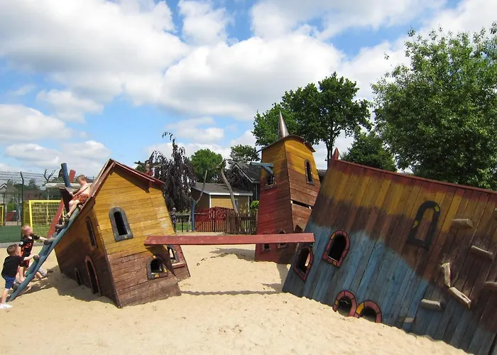 Veluwe - Green Finnish Lodge At De Ijsvogel - Swimming Pools, Sauna, Sports, Kids Fun, Restaurants, Forest, And Heath Villa Voorthuizen